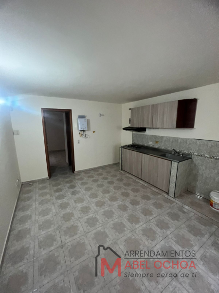 Apartaestudio en Arriendo en Laureles