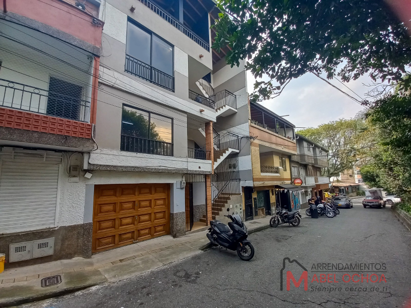 Casa-local en Arriendo en La Magnolia