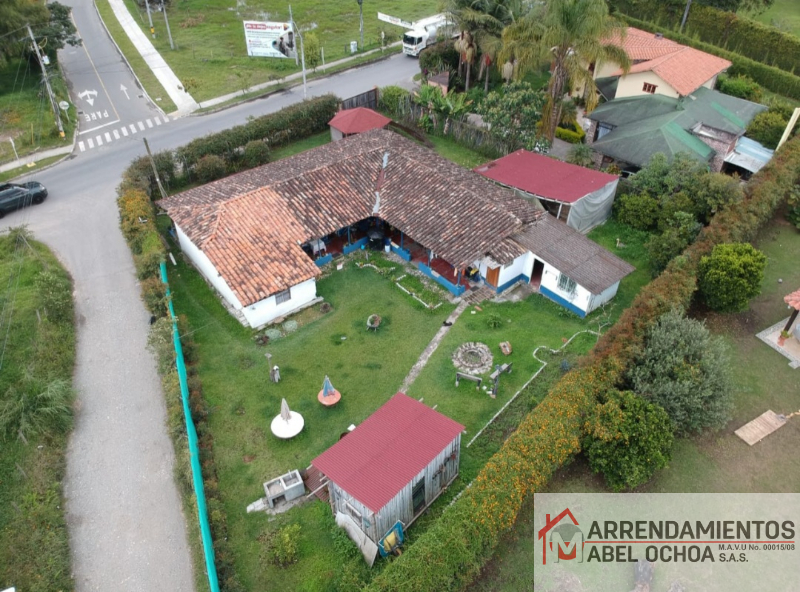Casa-Finca en Arriendo en Rionegro