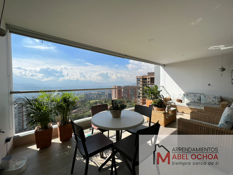 Apartamento en Venta en Loma De Las Brujas