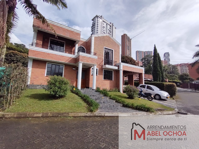 Casa en Venta en Sabaneta